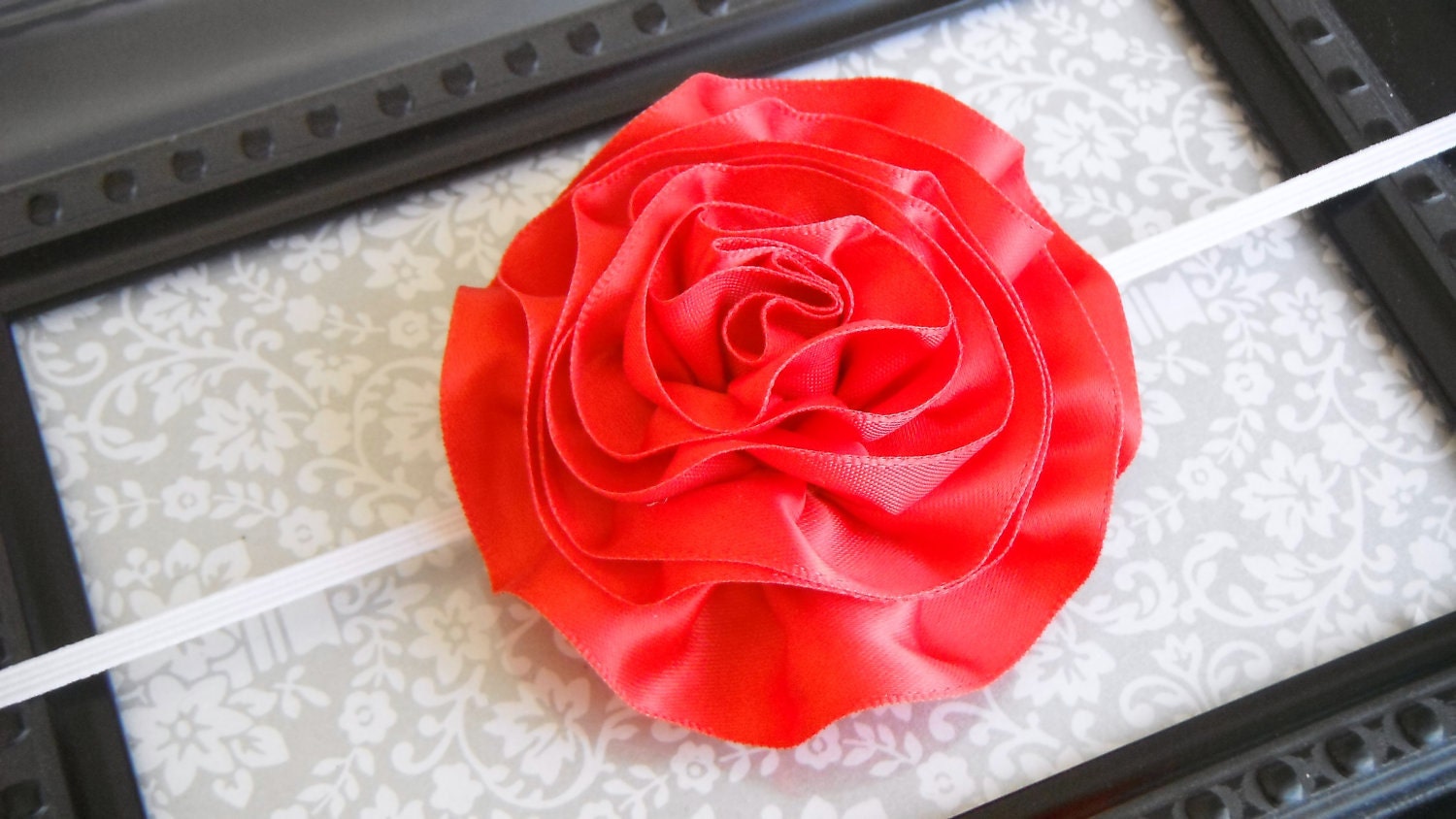 FREE SHIPPING-Satin Ribbon Flower Clip-Red