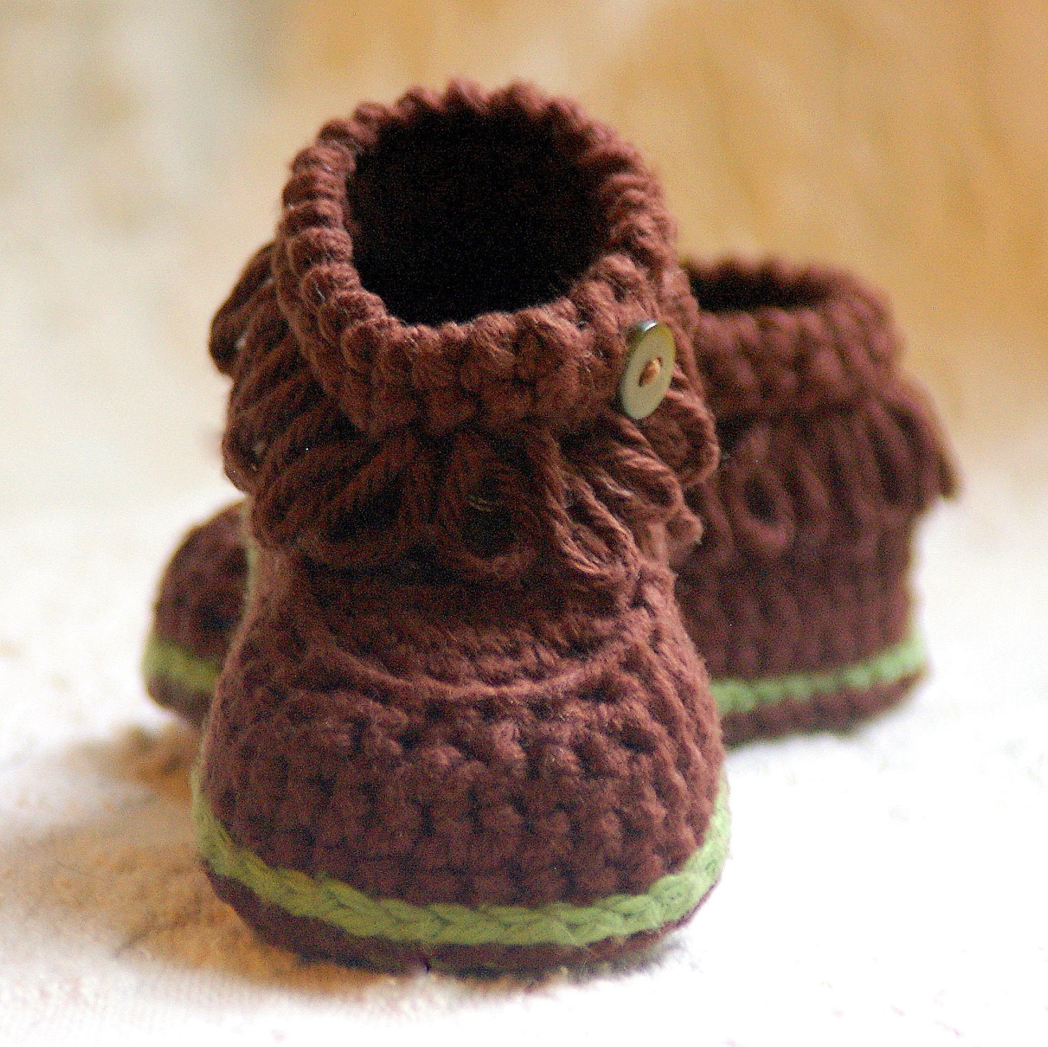 Crochet patterns - Fringe Baby Booties - PDF pattern - Pattern number 207 Instant Download