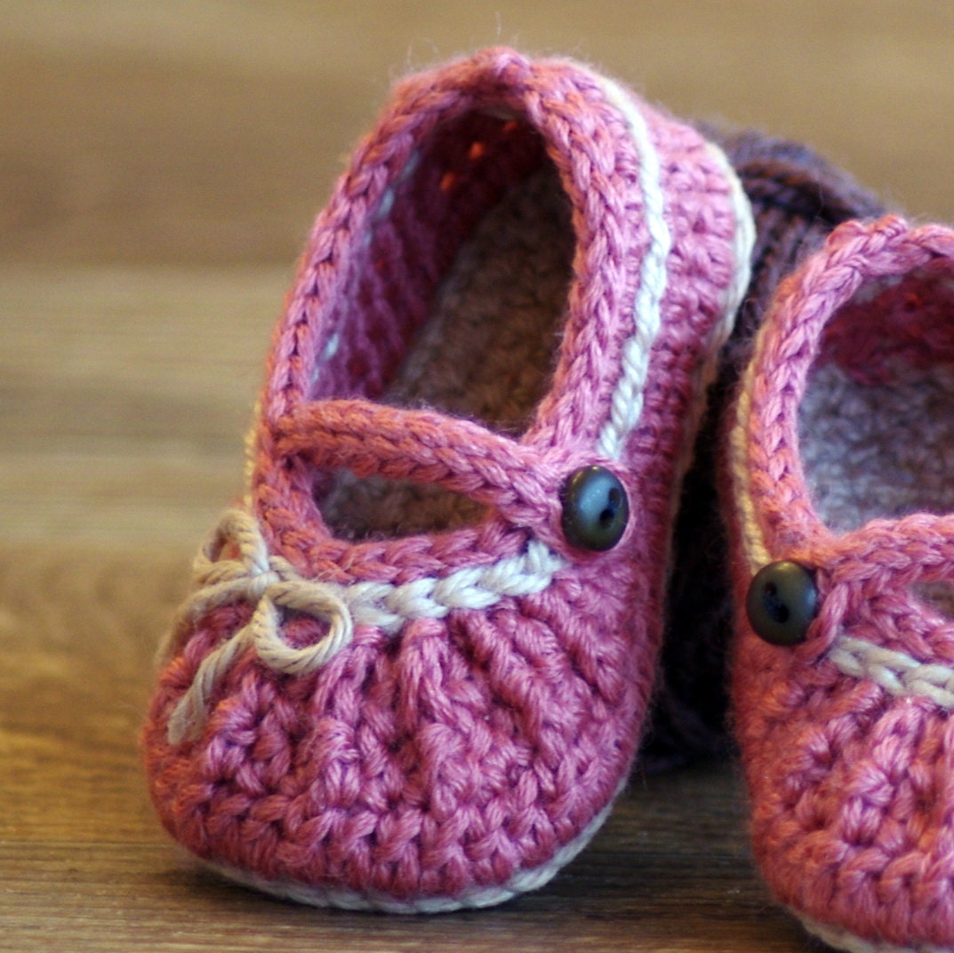 Crochet Patterns Too Cute  Mary Janes with gathering pattern number 210 Instant Download