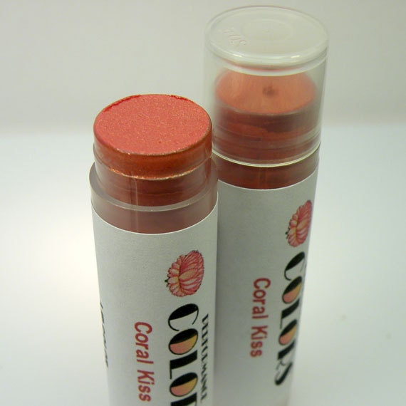 CORAL KISS  Restorative Lipcolor in medium peachy pink coral loaded with gold sparks, 5ml