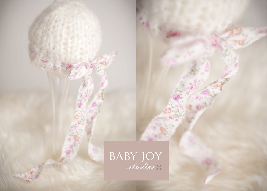 the Flower Child : Newborn HAT - Cream - Newborn Photo Prop -  newborn knit hat, baby hat, maternity, photography