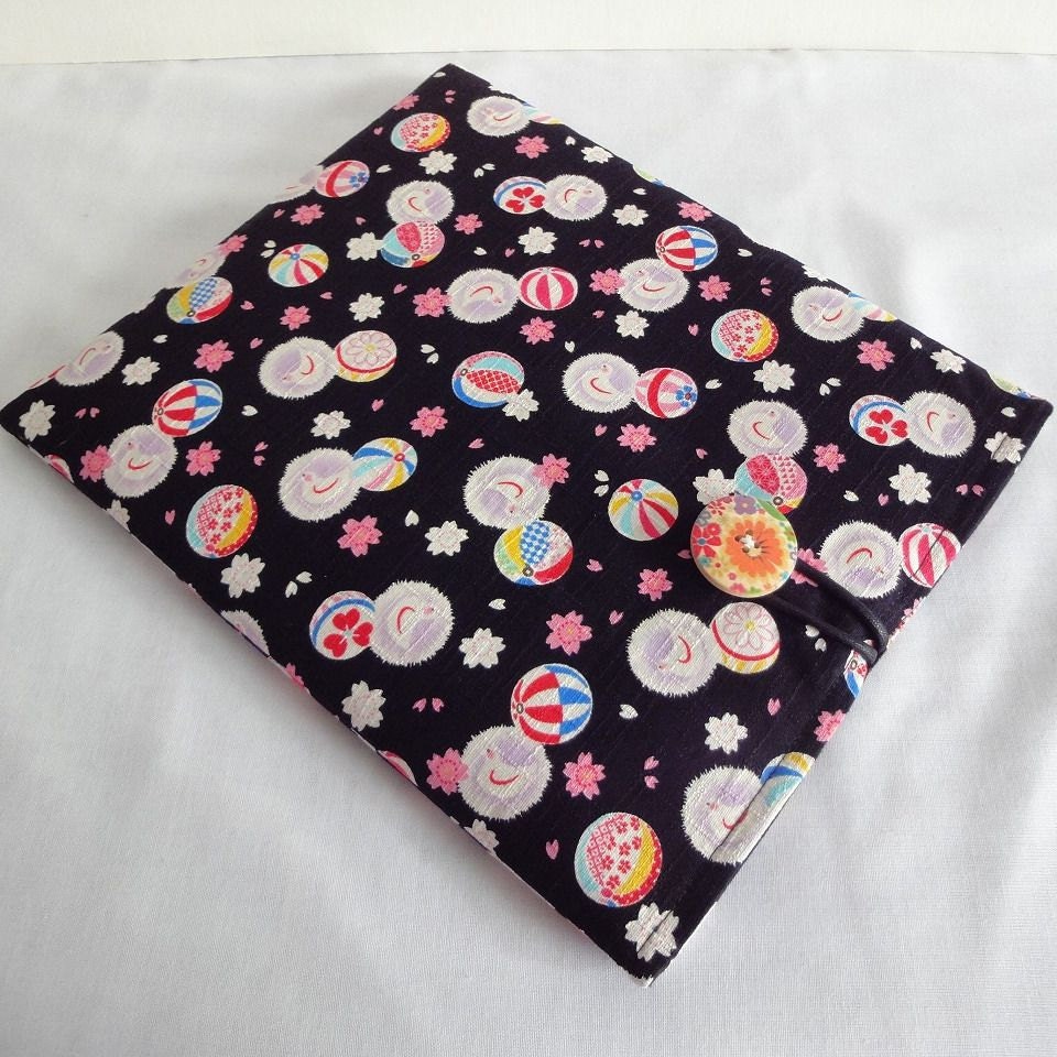 iPad Sleeve - iPad Case - iPad Cover - Padded Tablet case - Kimono pattern fabric Flowers Pigeon Black