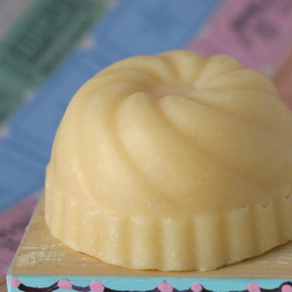 Energy Citrus Scent Solid Shampoo