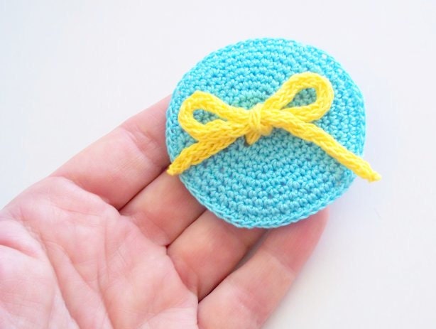 Turquoise circle with yellow bow crocheted brooch pin boutonniere of mercerized cotton thread