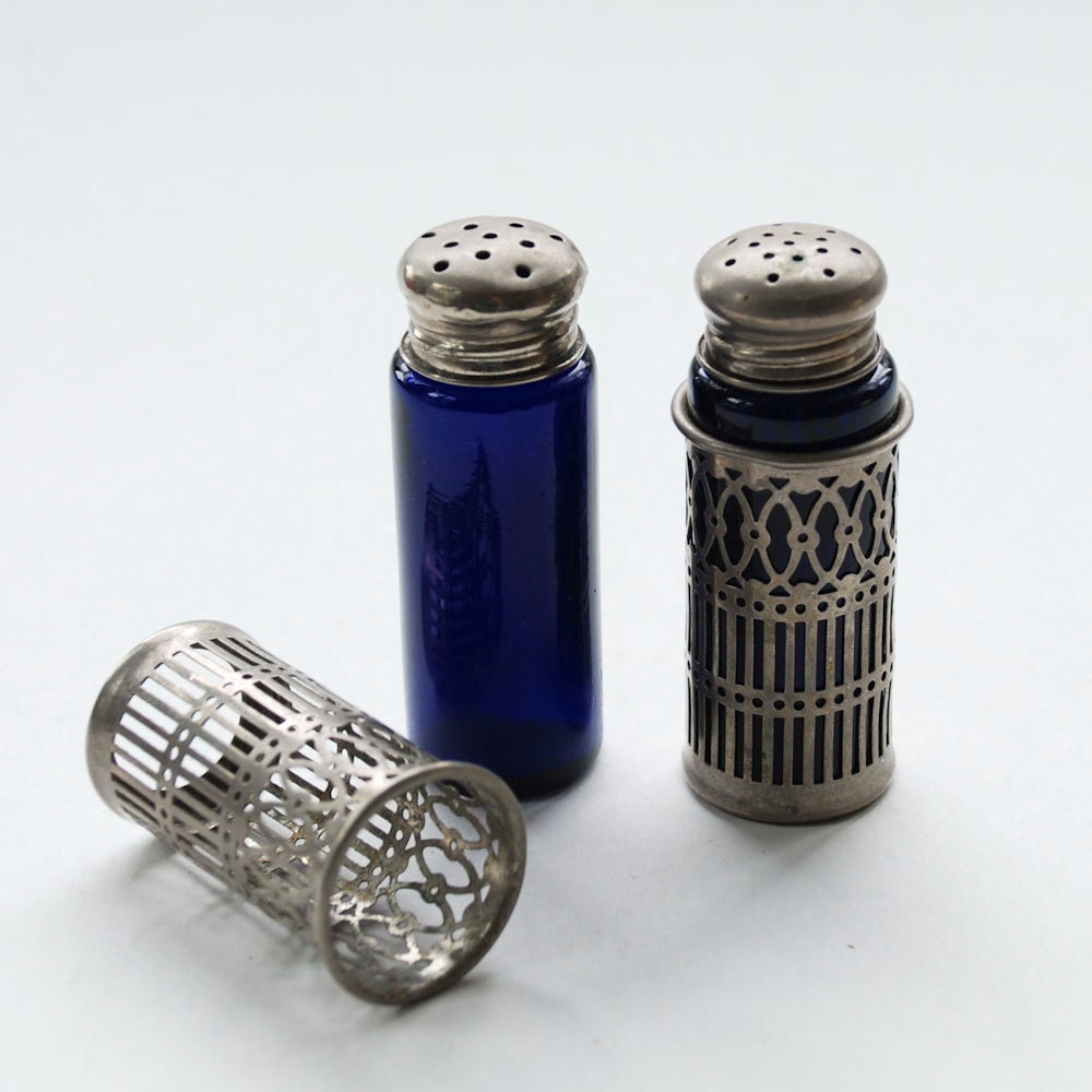 Items similar to Vintage Cobalt Blue Salt and Pepper Shakers with