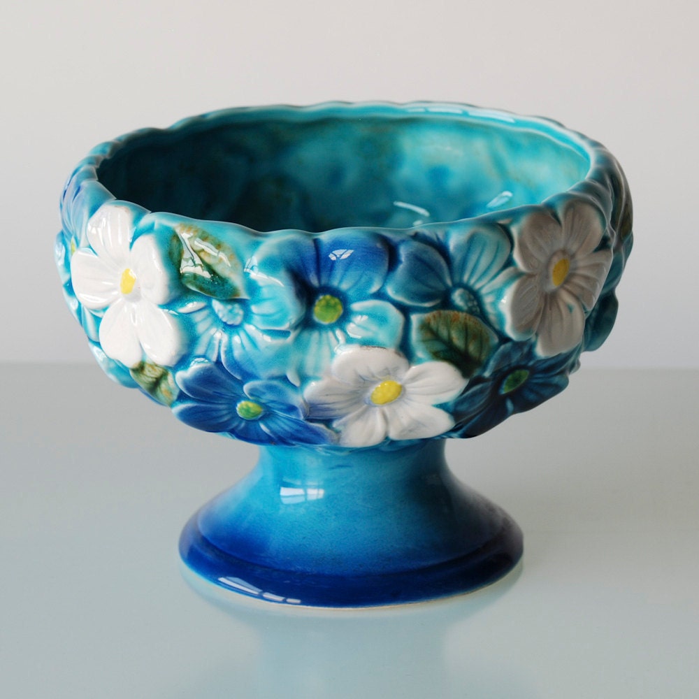 Items similar to Blue Daisy Bowl or Vase Relpo Pottery on Etsy
