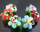Pikalda :Handmade lampwork glass 6 beads-flower blossom-'Tender Bee'-SRA-make to order-