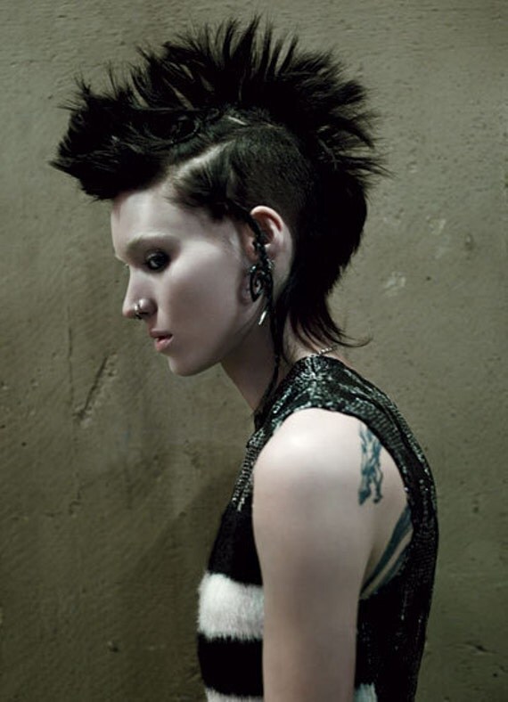 Girl With The Dragon Tattoo - Fake Gauge Earrings - Silver Tipped Tribal Curls - Eco-Friendly Horn