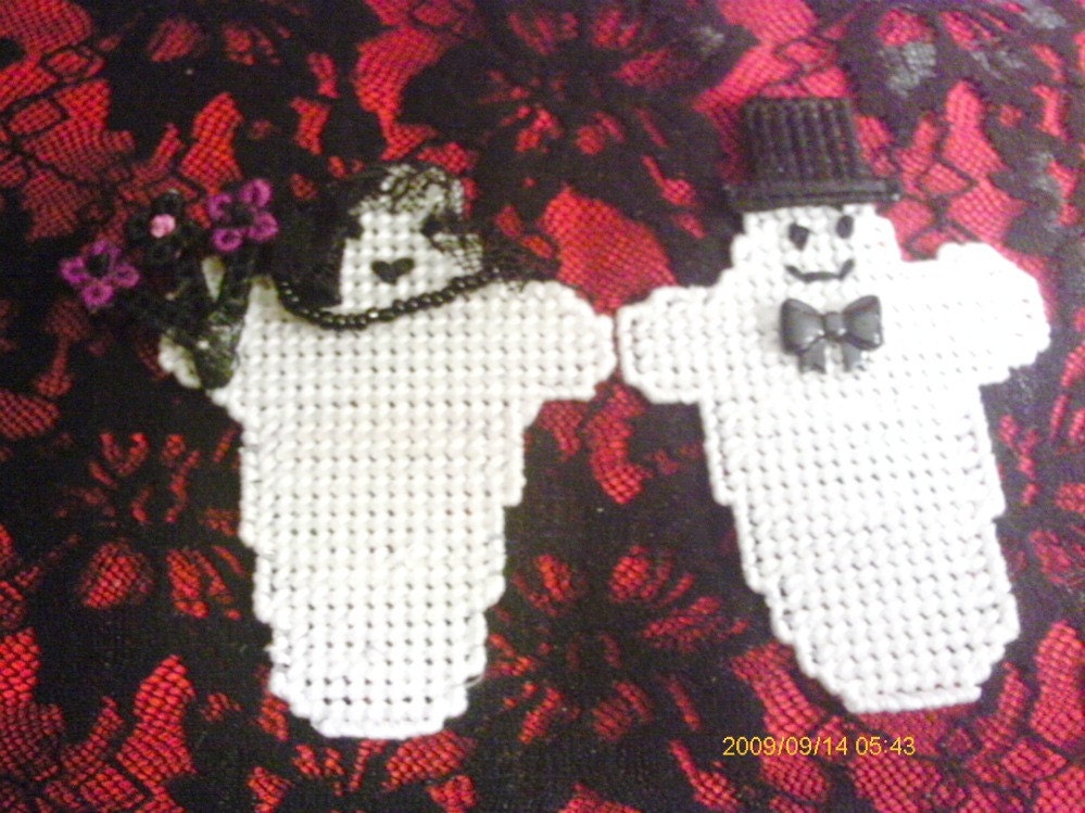 Gothic Ghost Bride And Groom / a ghostgap design