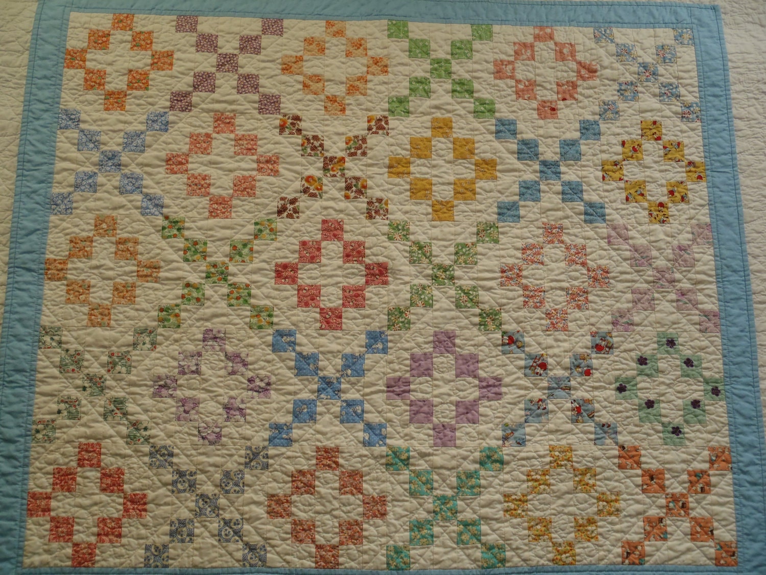 XOXO (Hugs and Kisses) BABY Patchwork Quilt 39" X 45"