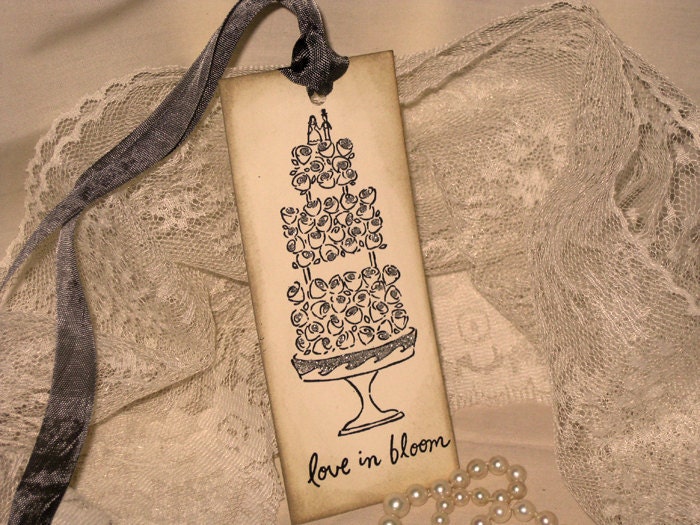 Wedding Cake Gift Tag Wishing Tree Tags Adorned with Glitter ECS