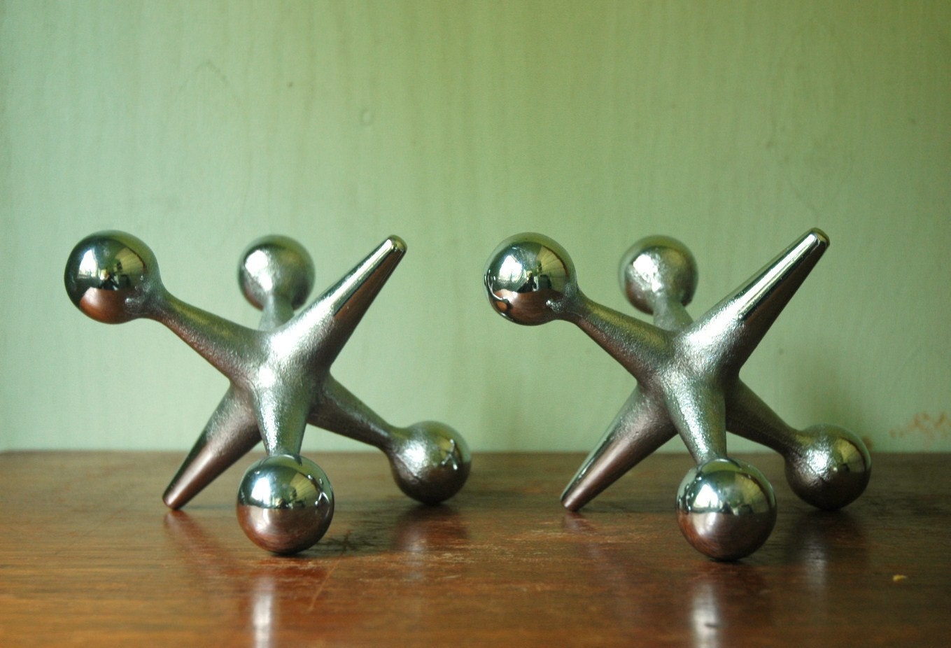 Mid Century Modern Chrome Jacks Bookends Designed By Bill Curry - Pop Art Chrome Jax