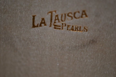 La Tausca Pearls Presentation Box
