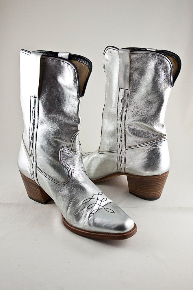 silver boots office