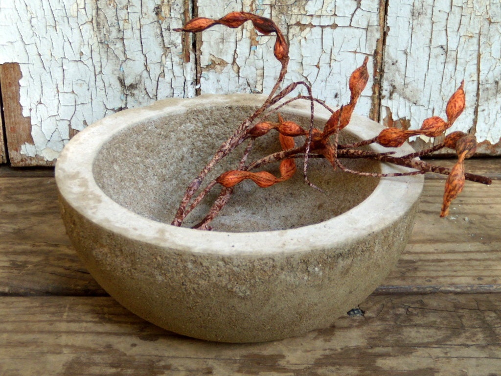 Simple Concrete Bowl