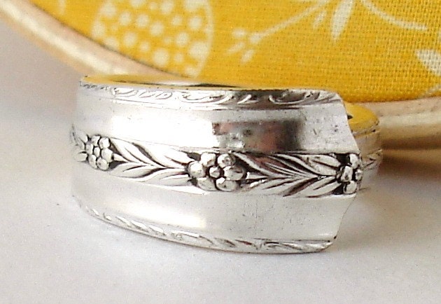 Spoon Ring, Size 11, Roseanne 1938