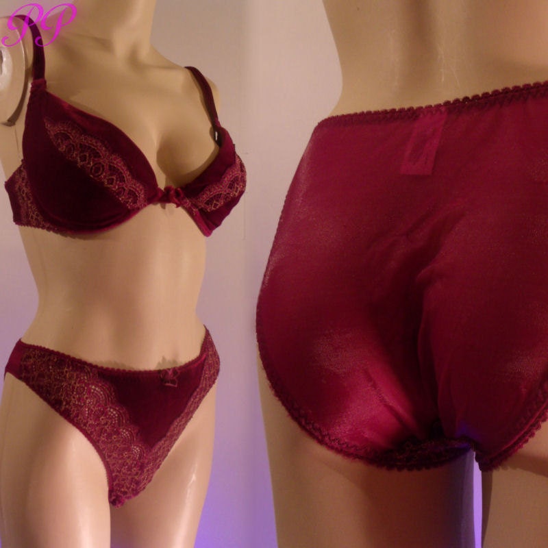 Vintage Victoria's Secret Panties Bra Set Purple by PrissyPanties