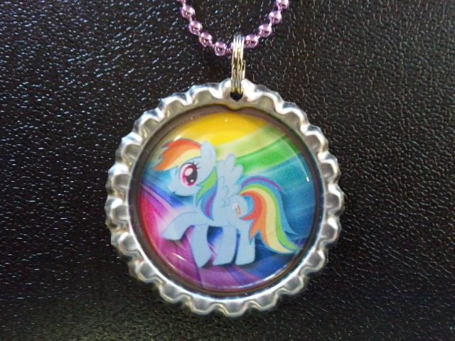 BOTTLE CAP NECKLACE------My Little Pony-----Rainbow Dash