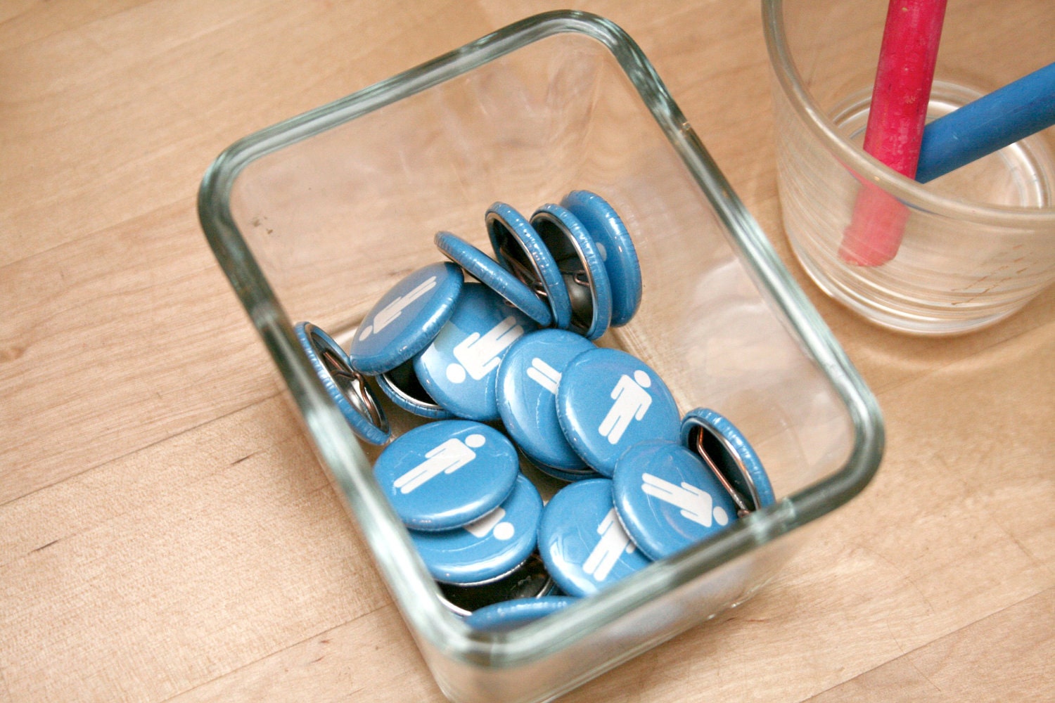 60pk Gender Reveal Boy & Girl Buttons Pins for Baby Gender Reveal Party