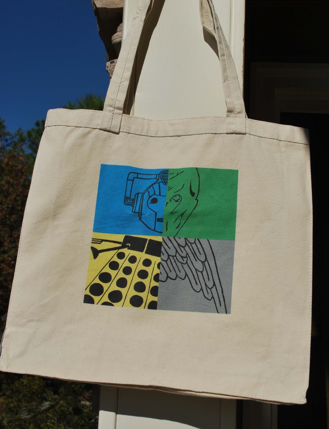 Doctor Who Villain Collection Tote