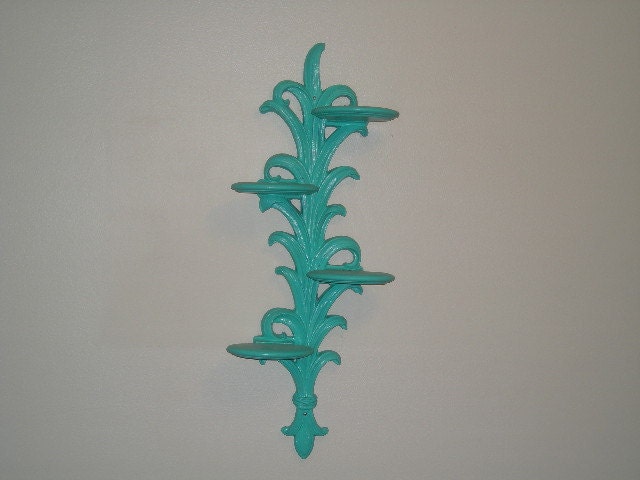 Vintage Syroco Shelf in Turquoise