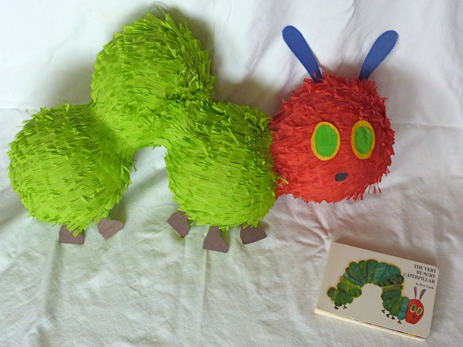 Piñata: Very Hungry Caterpillar