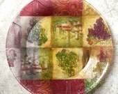 TUSCAN WINE CHATEAU 10 1/2" Round Glass Plate, Appetizer Platter,  Wine Party, Green Grape, Red Grapes,