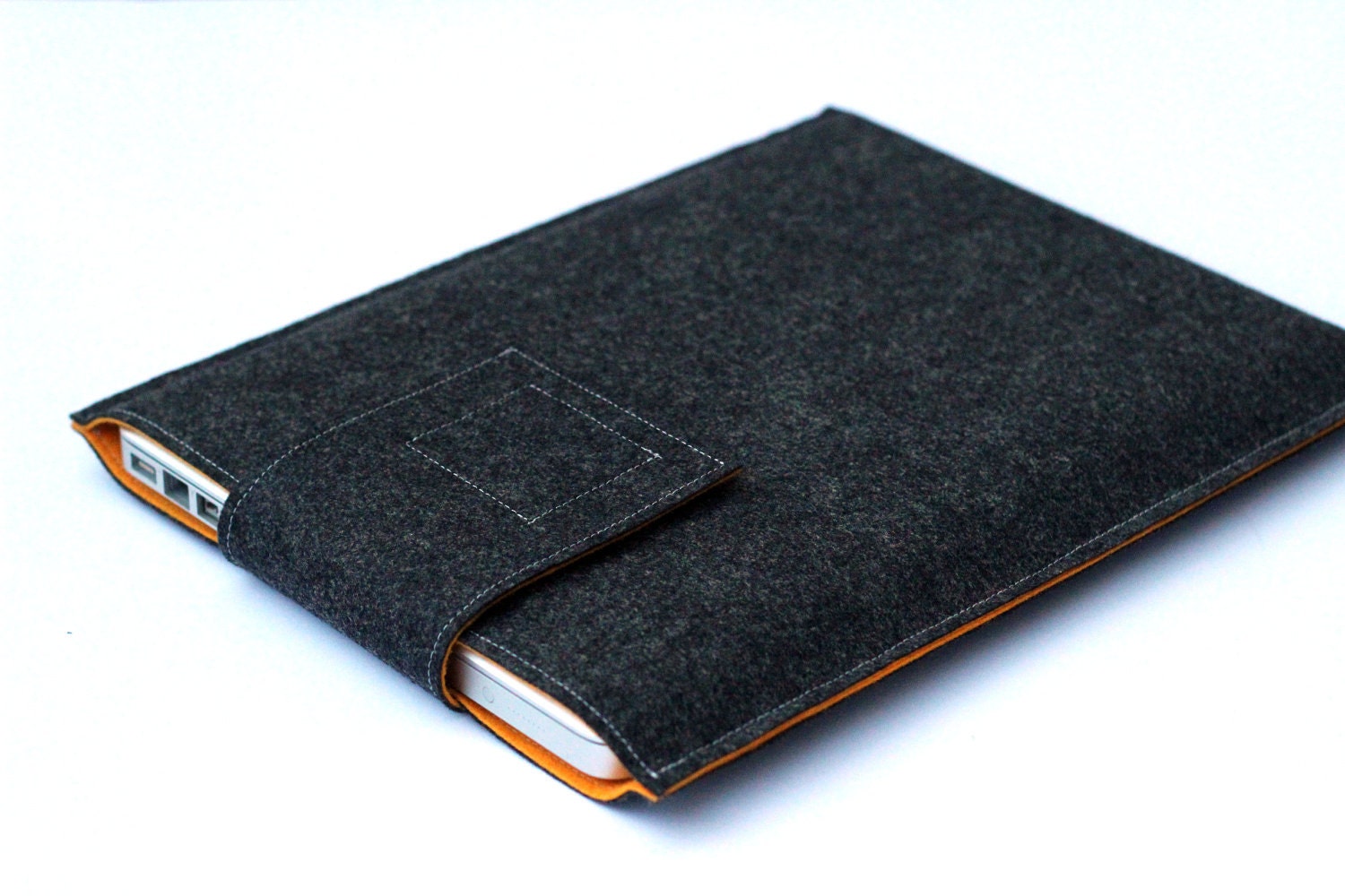 15" inch Apple Macbook Pro laptop Sleeve Case Cover - Dark Gray & Mustard - Weird.Old.Snail