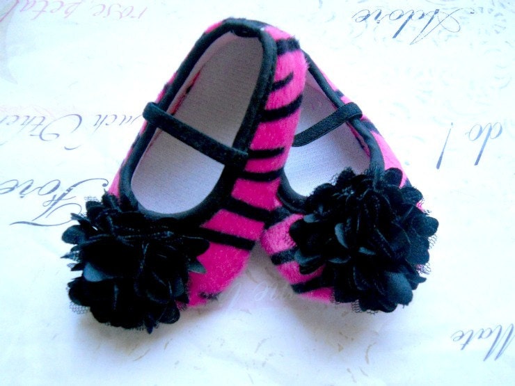 Baby Girl hot pink zebra crib shoes,black chiffon rosette