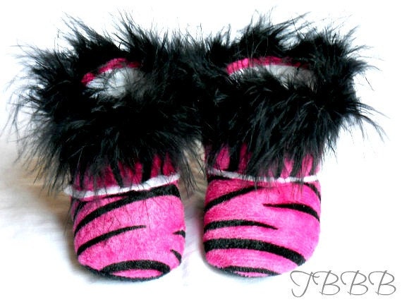 Hot Pink Zebra baby crib boot with  black feathers. Baby Girl soft sole booties,
