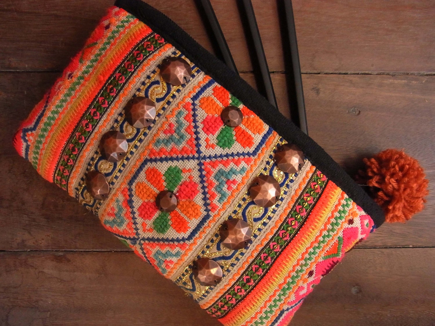 Embroidery case bag for stationery, cosmetic and ipod // valentine