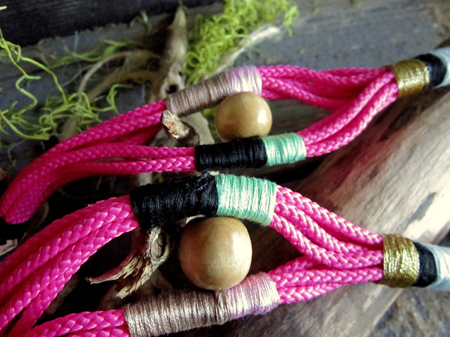 RESERV ELLIE Fiber Optix-Neon rope, Fiber and Beaded Long Statement Necklace-Pink/Mint