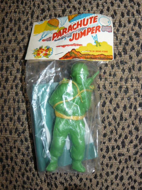 Vintage ARMY PARACHUTE Jumper Toy Mint In by VINTAGE5AN10CENTSHOP