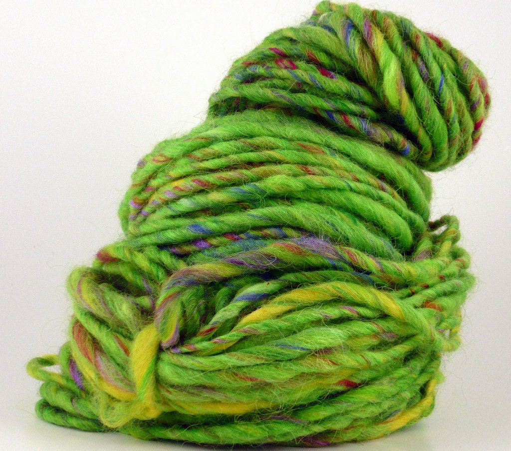 Handspun Green Yarn Icelandic Organic Multicolored GREEN GARDEN