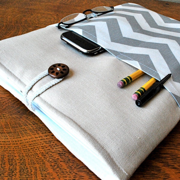 15 inch laptop Macbook Mac book Pro Cover Padded Case Sleeve - Linen with Linen with Grey White Chevron Zig Zag Fabric Pocket