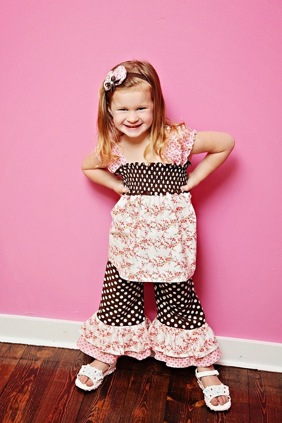 Spring Blooms - Shirred Top and Double Ruffle Capris Brown Pink Orange Spring Summer