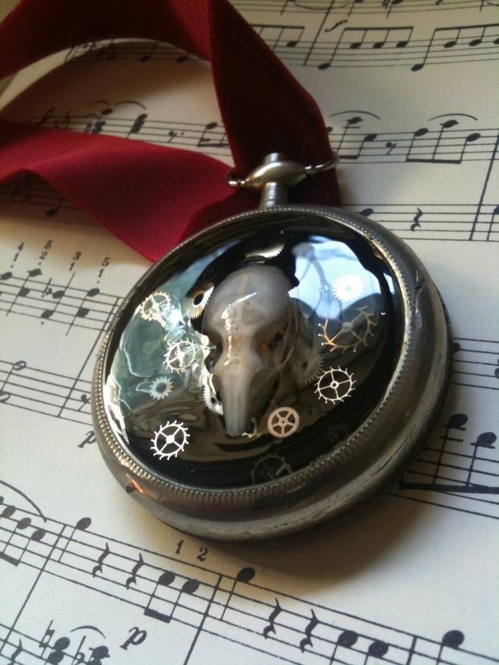 Genuine Mouse Skull & Vintage Watch Gears in Antique Pocket Watch