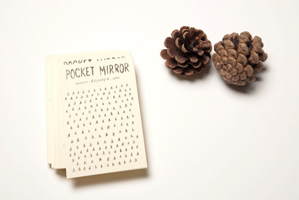 Girl with braid - Pocket mirror