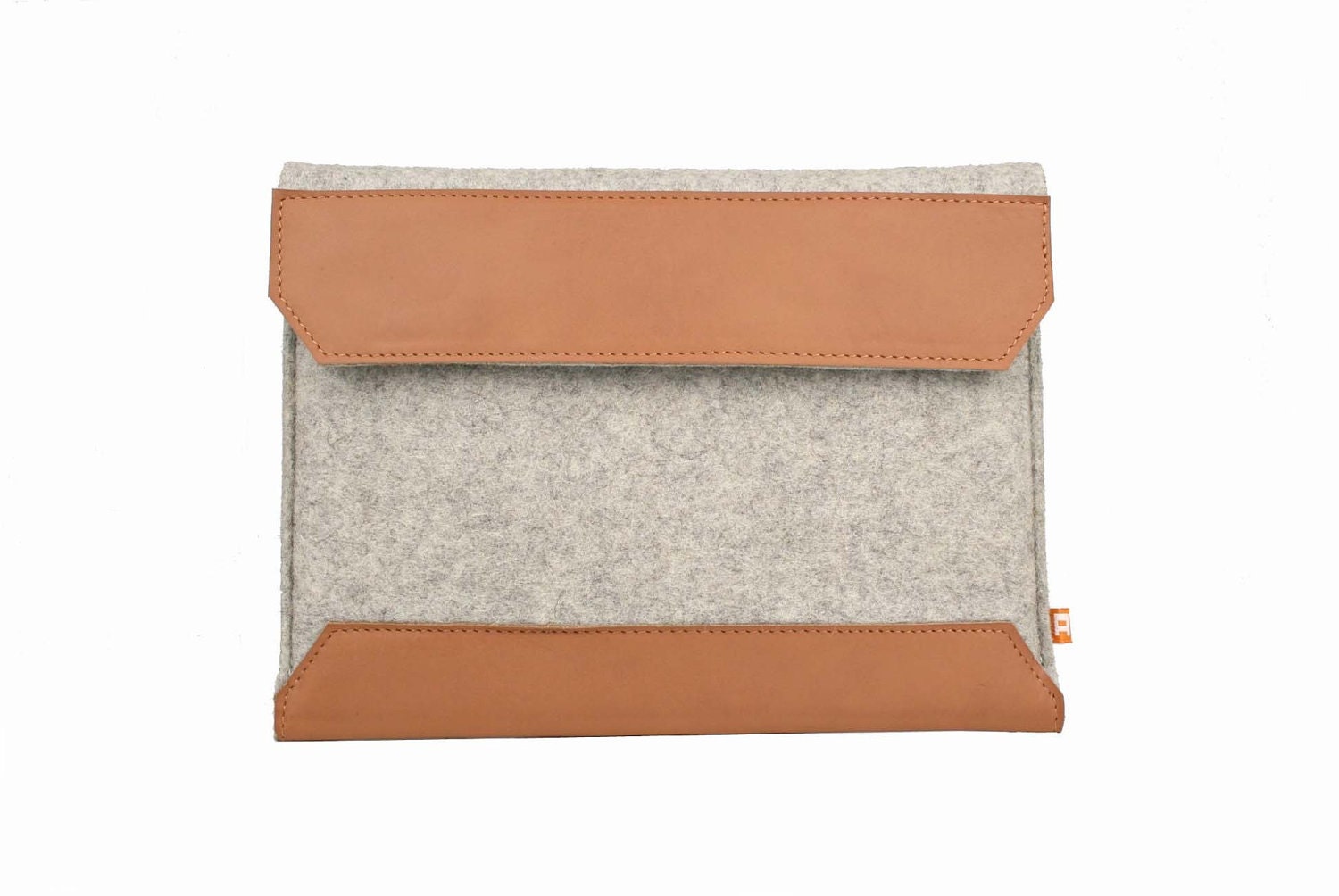 iPad   Case/Sleeve (Shaughnessy) - Gray Wool Felt with Tan Brown Leather