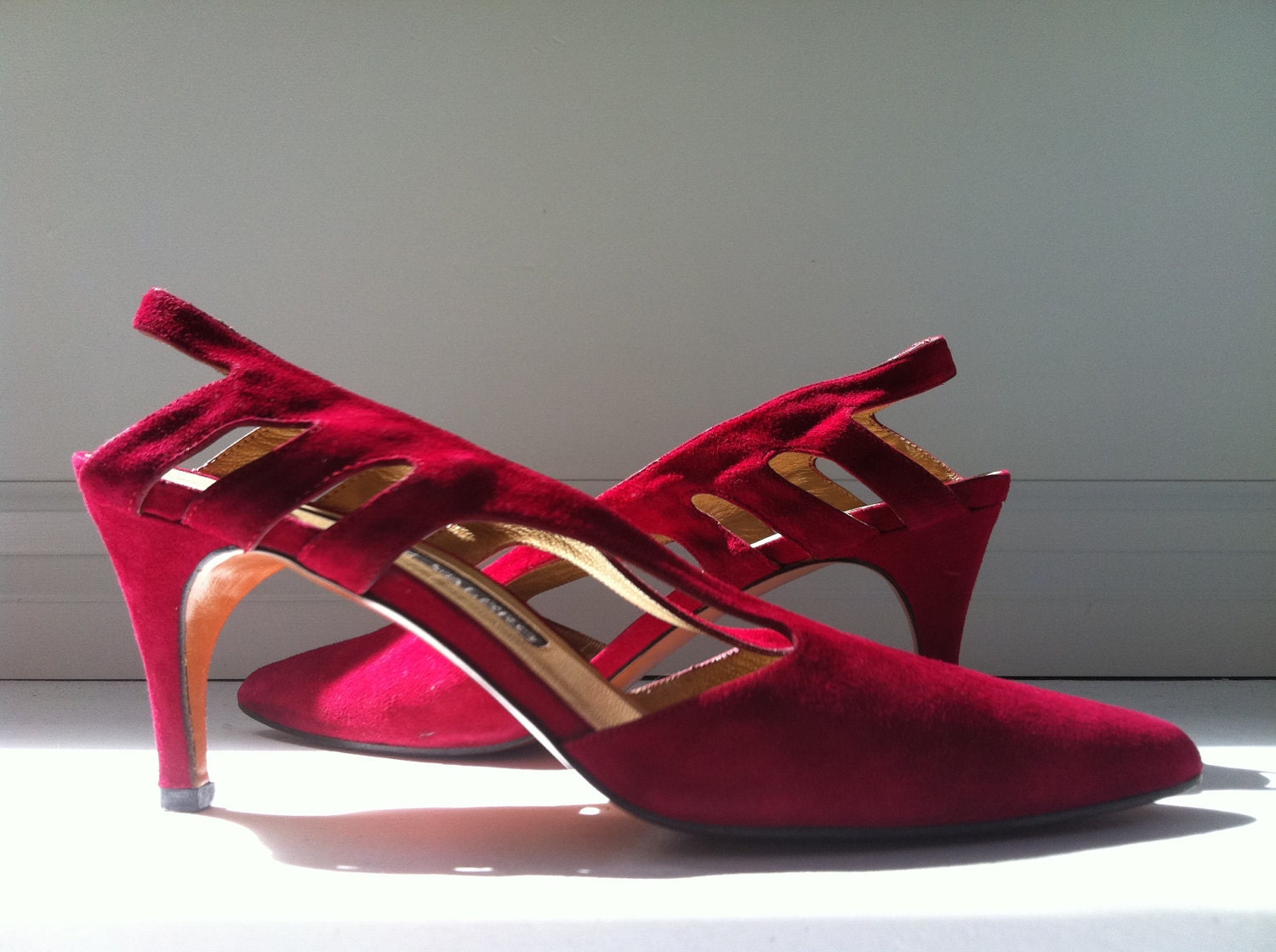 Vintage Burgundy Suede Heels 8.5 81/2 Strappy 90s