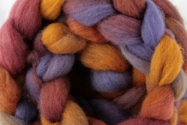 New Zealand Halfbred wool roving, overdyed natural colours: Harvest Home over natural Light Grey - HeavenlyWools