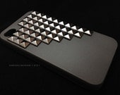 FREE Shipping US -- Gunmetal Studs iPhone 4 4S Charcoal Grey Rubberized Matte Studded Phone Case AT&T Verizon Sprint