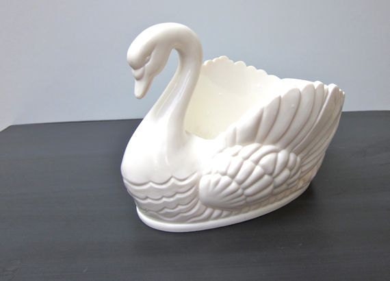 White Swan Regaline Planter Collectible Decorative Storage