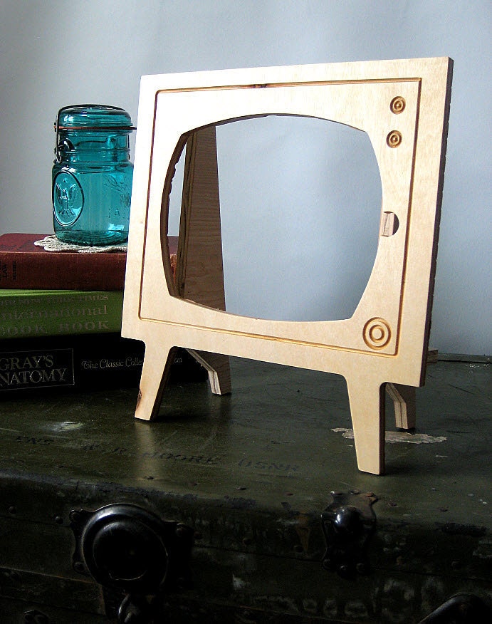 Handmade Natural Wood Retro TV Ipad Dock