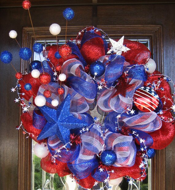 Deco Mesh STARS and STRIPES Patriotic Wreath