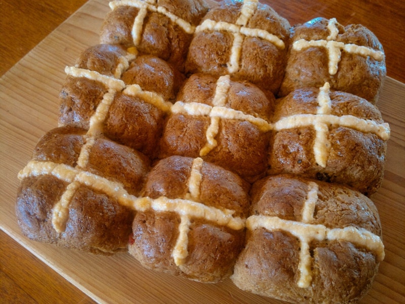 Hot Cross Buns (gluten free and dairy free)
