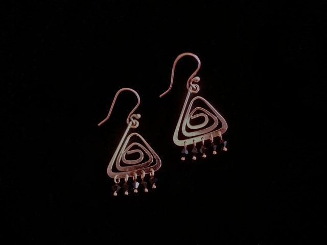 Copper earrings, black earrings