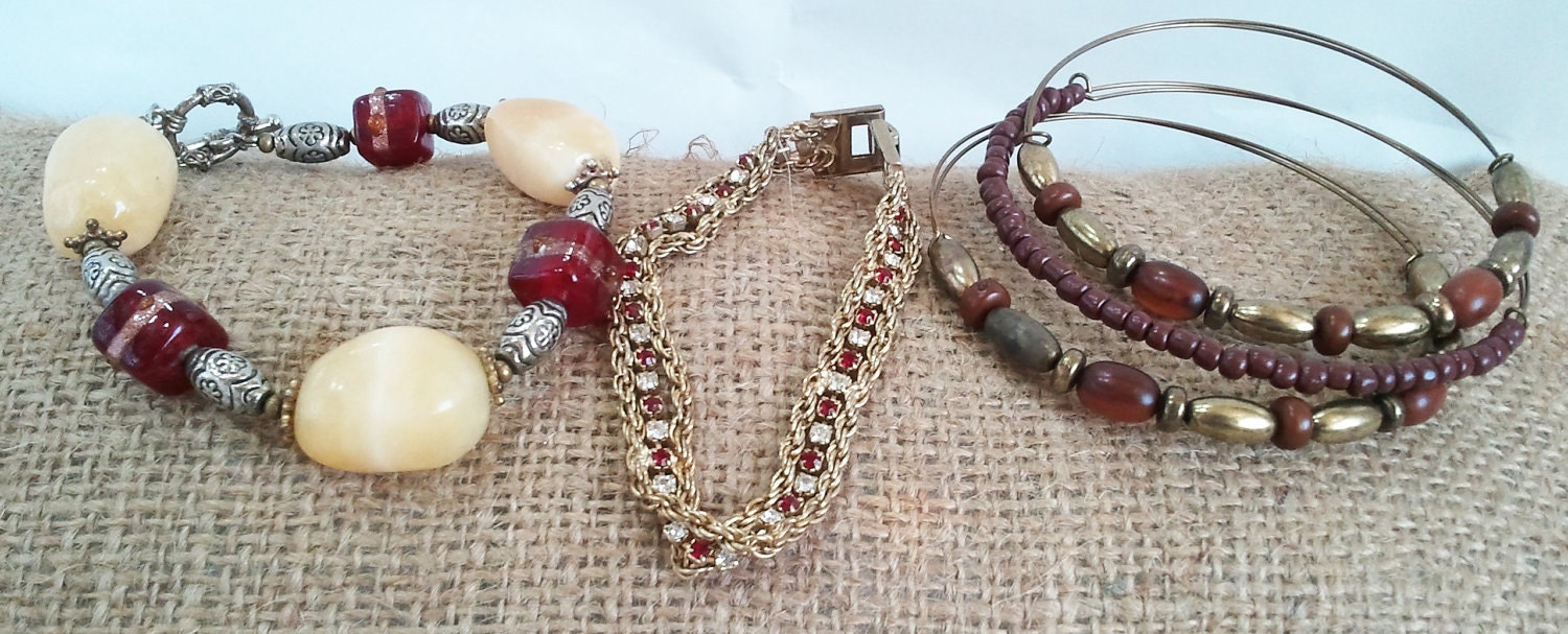 5 Vintage Bracelets, Gold, Ruby, Diamond, Silver, Beaded