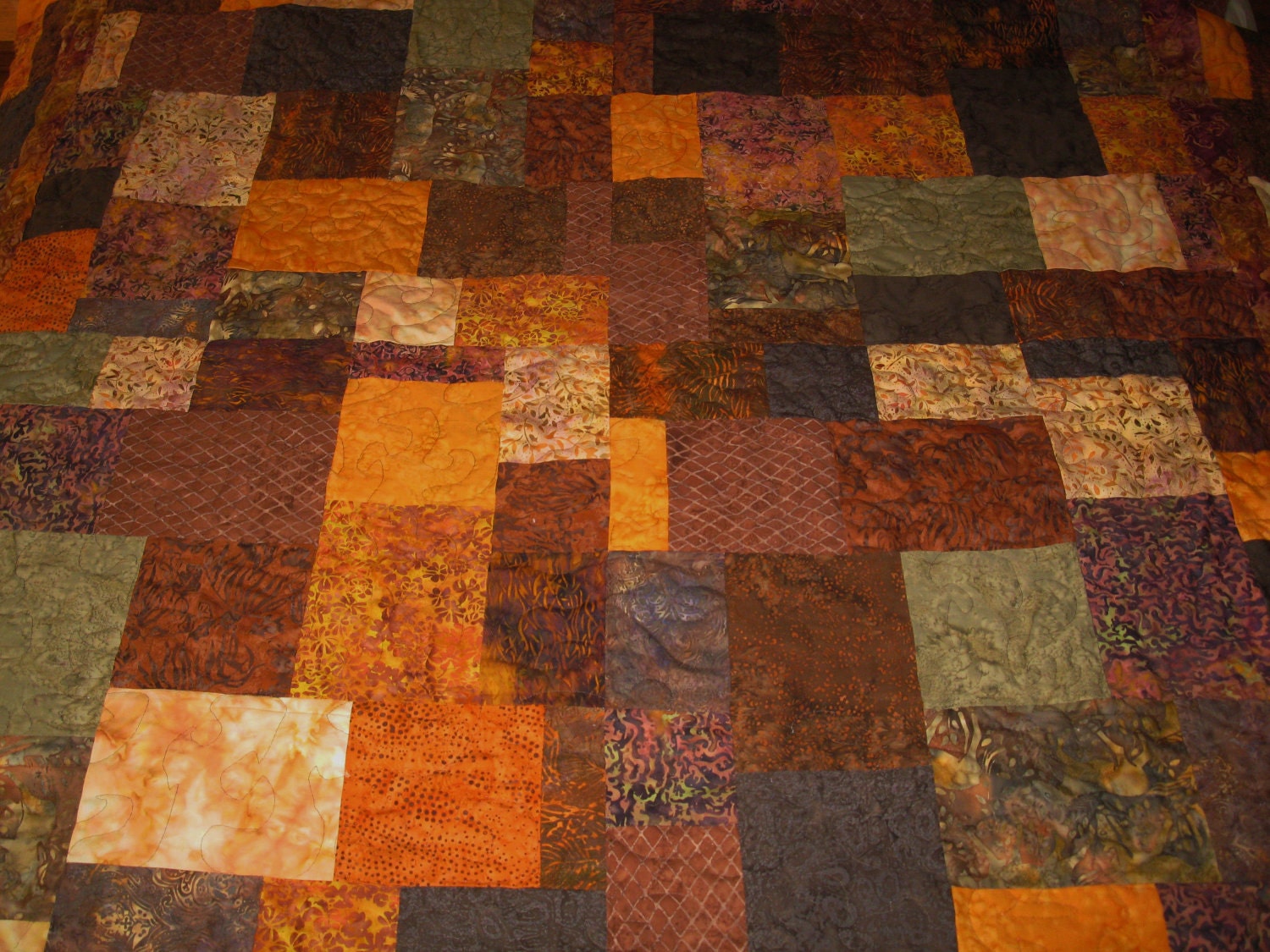 Twin Size Gorgeous Batik Fall Color Quilt 65" Square