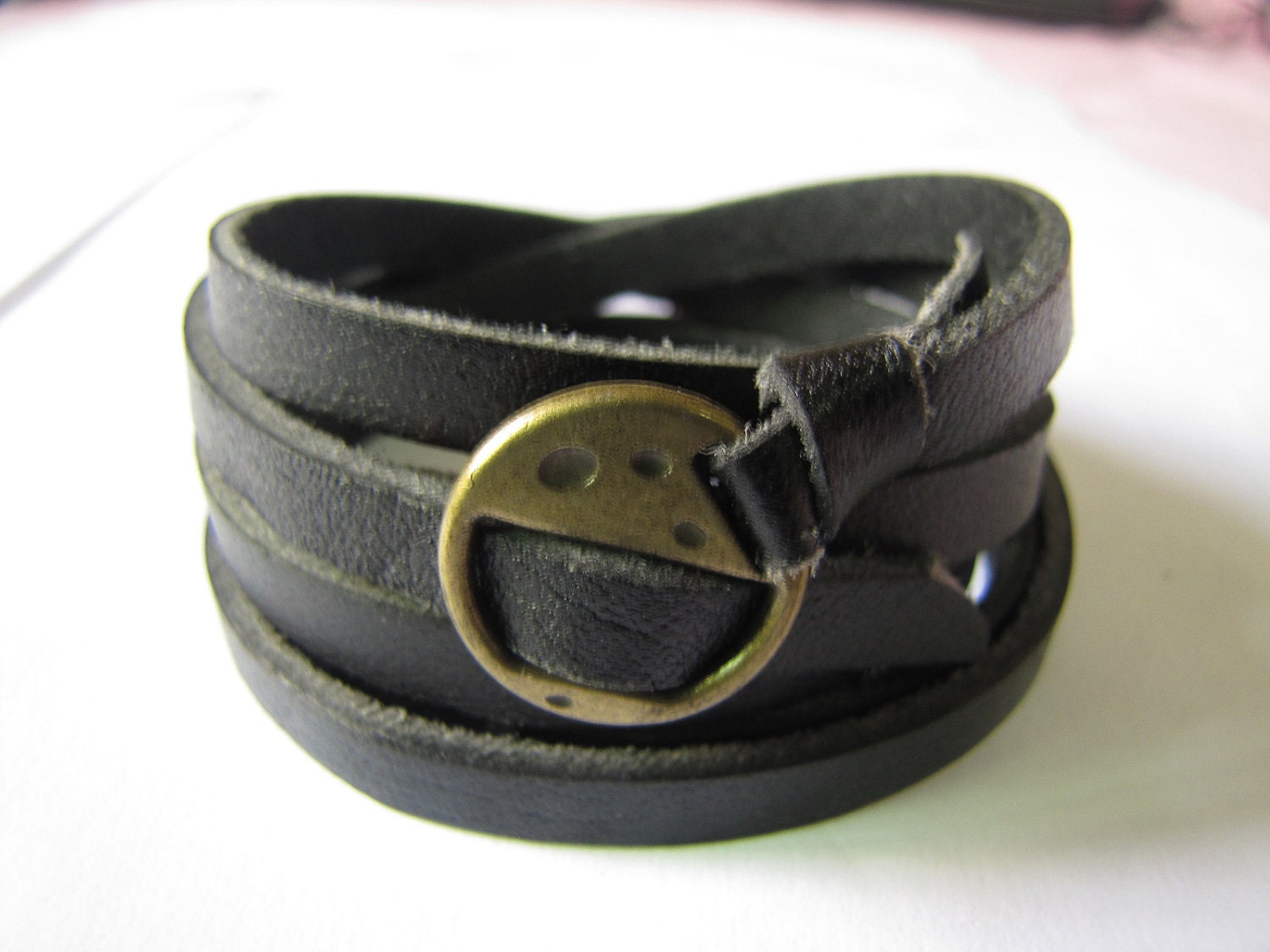 10% OFF Black Leather Cool Bracelet With Metal Buckle Adjustable 375S